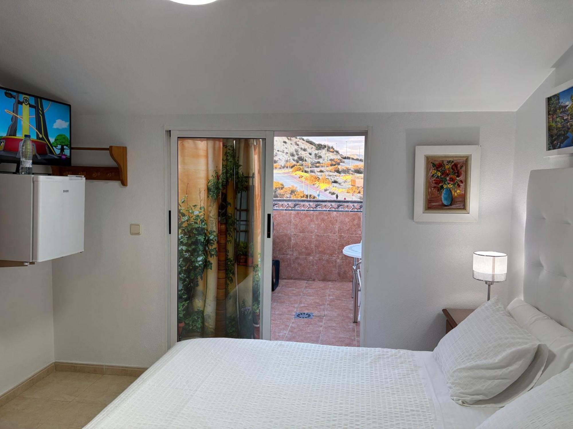 Apartamentos Turisticos Juanita "Ope" Арчена Екстериор снимка
